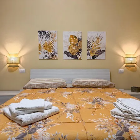 Casa Nina - 10' Dalla Дом отдыха Гоннеза